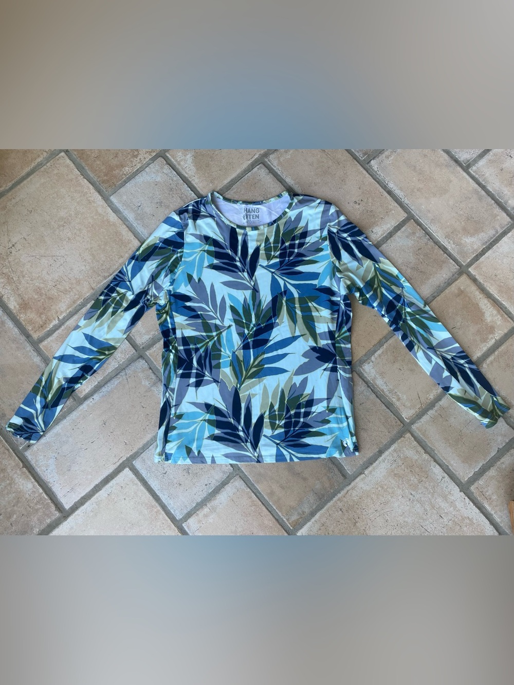 3 FOR 1 Hang Ten Sun Shirt Bundle - Size L - Picture 3 of 13